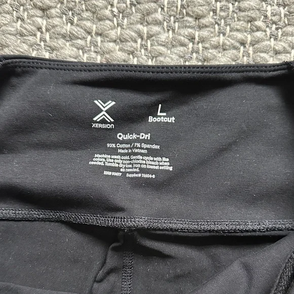 BRAND NEW Classic Black Bootcut Yoga Pants - Picture 2 of 3